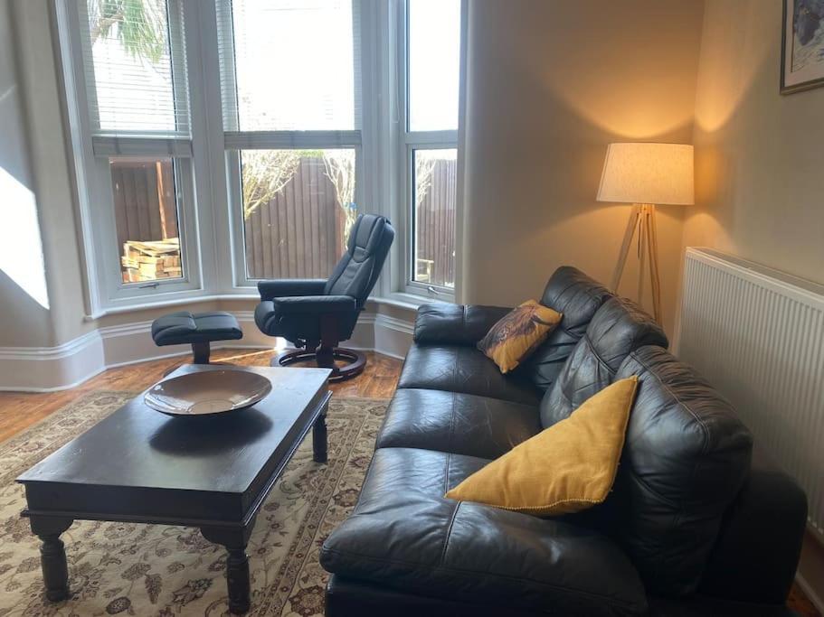 Holiday home Dog Friendly Close To The And The Town *